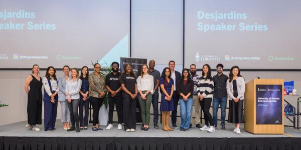 Group photo of AcceleratorFest entrepreneurs