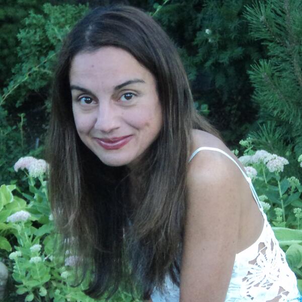Headshot of Michelle Assay